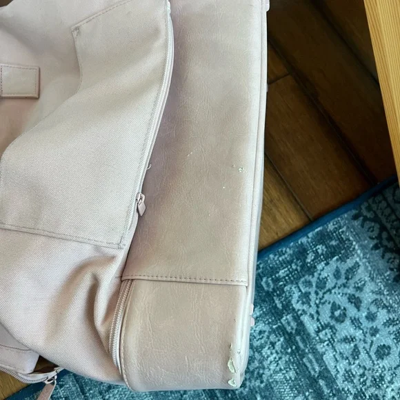 Beis Weekender Bag - Picture 7 of 8